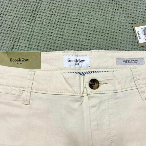 NWT Goodfellow & Co Flat-front Shorts | size 34 - Picture 3 of 4